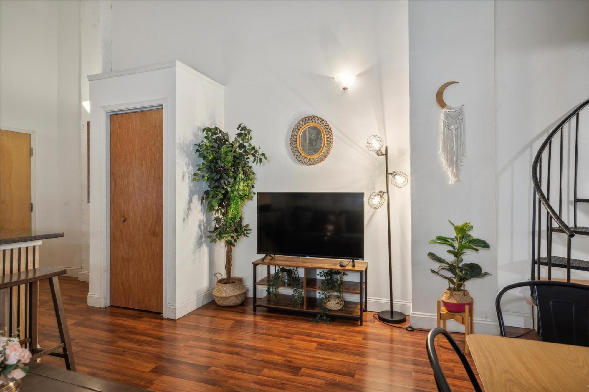 Sleeps 4! 2Br, Gym, Free Parking, Close To Major Attractions فيلادلفيا المظهر الخارجي الصورة